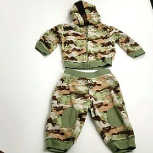 Garanimals 6-9 Month Camo Hoodie and Pant suit